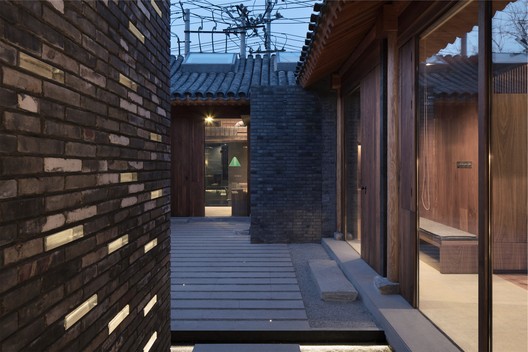 White Pagoda Temple Hutong Courtyard Renovation / B.L.U.E. Architecture Studio - Image 5 of 70