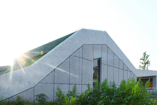 East Taihu Flood Control Materials Warehouse / TUS-DESIGN - Image 4 of 34