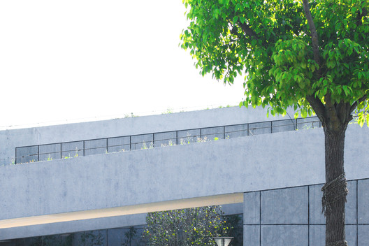 East Taihu Flood Control Materials Warehouse / TUS-DESIGN - Image 8 of 34