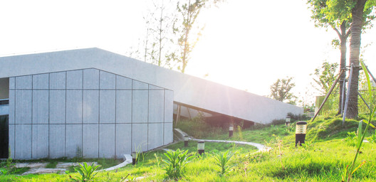 East Taihu Flood Control Materials Warehouse / TUS-DESIGN - Image 6 of 34