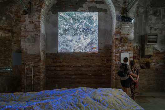 "O lugar que permanece": Pavilhão do Líbano na Bienal de Veneza 2018 "O lugar que permanece": Pavilhão do Líbano na Bienal de Veneza 2018 - Imagem 6 de 10
