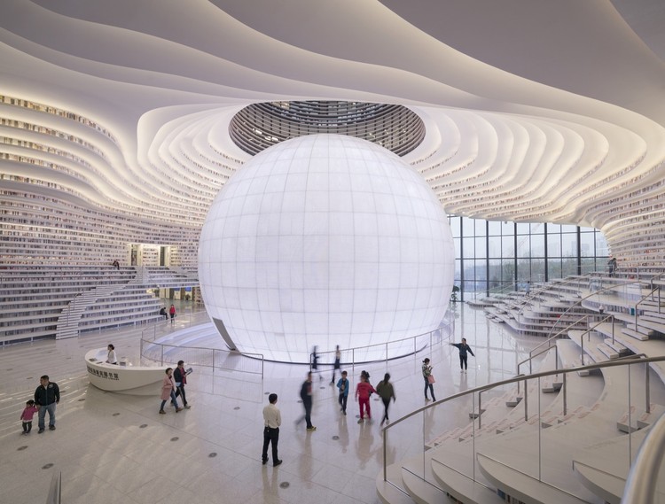"Past, Present, Future": Leading Dutch and Italian Designers on Being an Architect Yesterday, Today, and Beyond - Image 7 of 9
