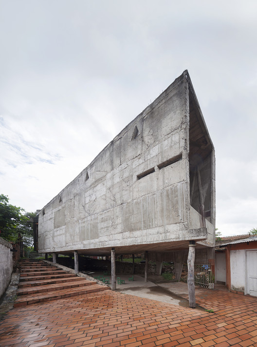 Cerrito Chapel - San Miguel Arcángel Chapel / Javier Corvalán + Laboratorio de Arquitectura - Chapel