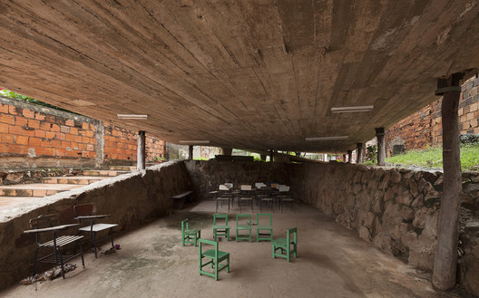 Cerrito Chapel - San Miguel Arcángel Chapel / Javier Corvalán + Laboratorio de Arquitectura - Image 1 of 14