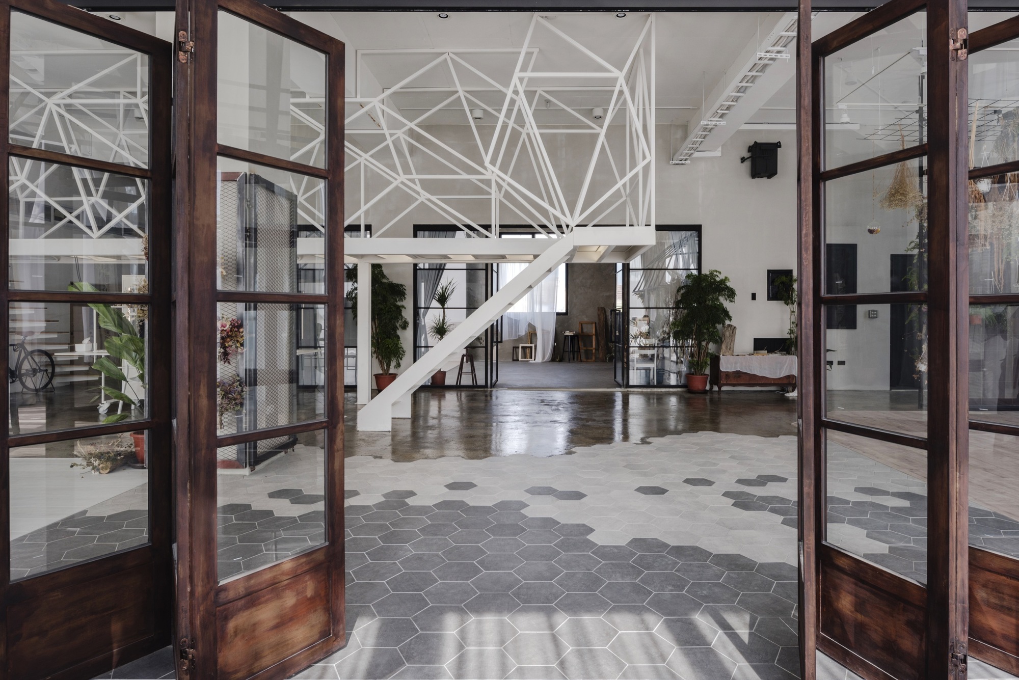 Gallery of Mu-Mu Photography Studio / Han Yue Interior Design - 7