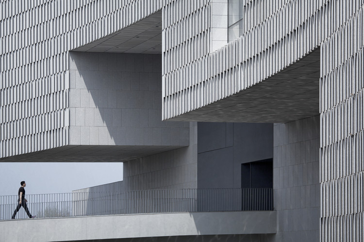 Main Entrance. Image © Zhi Xia
