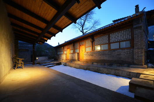 Casa cerca de la Gran Muralla / Jin Lei - Imagen 14 de 30