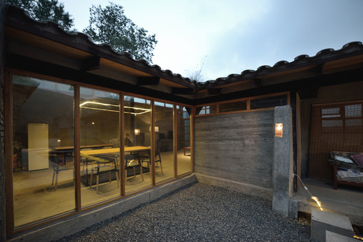 Casa cerca de la Gran Muralla / Jin Lei - Imagen 3 de 30