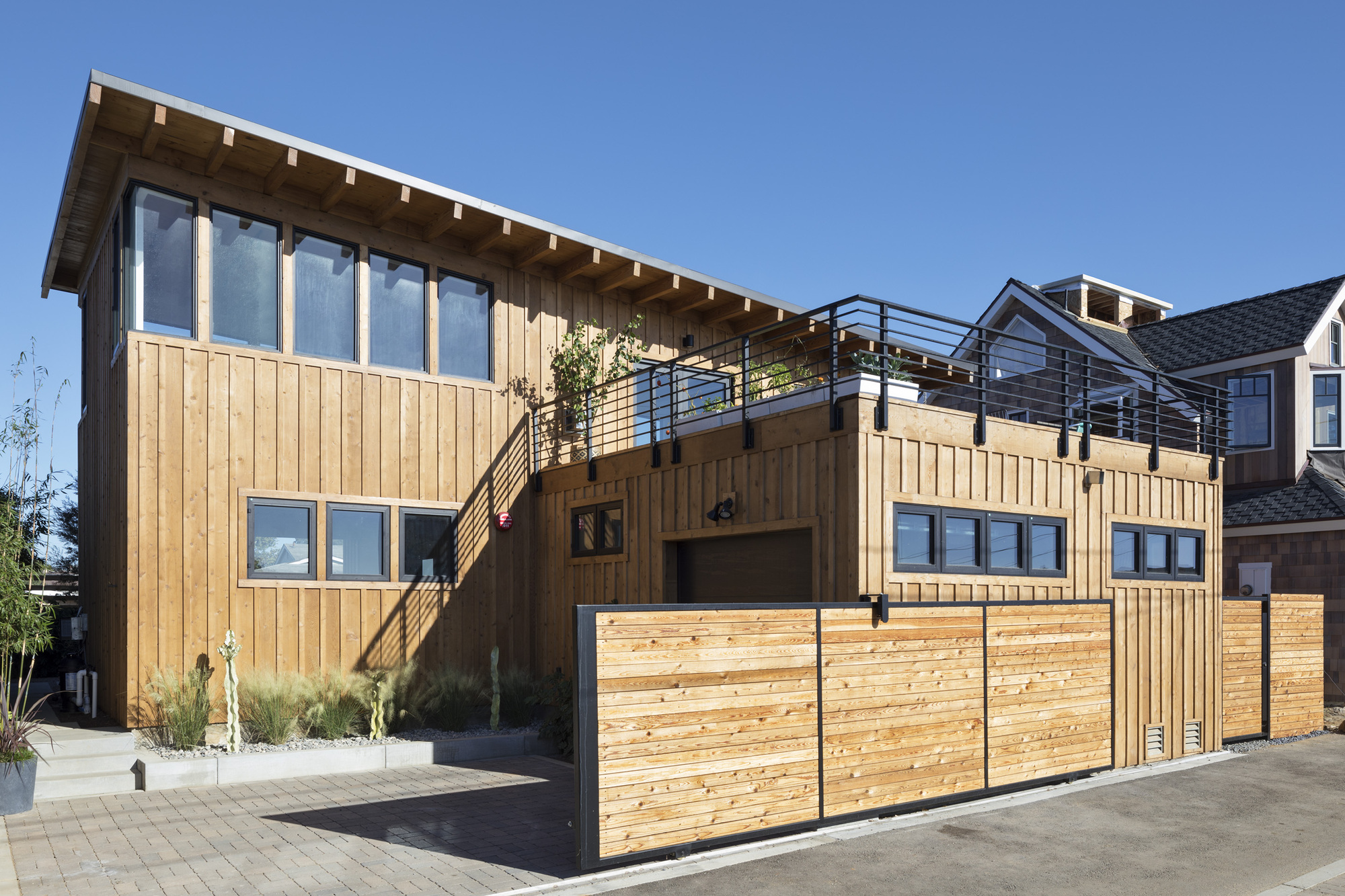 Gallery of Cornish House / Brett Farrow Architect 9