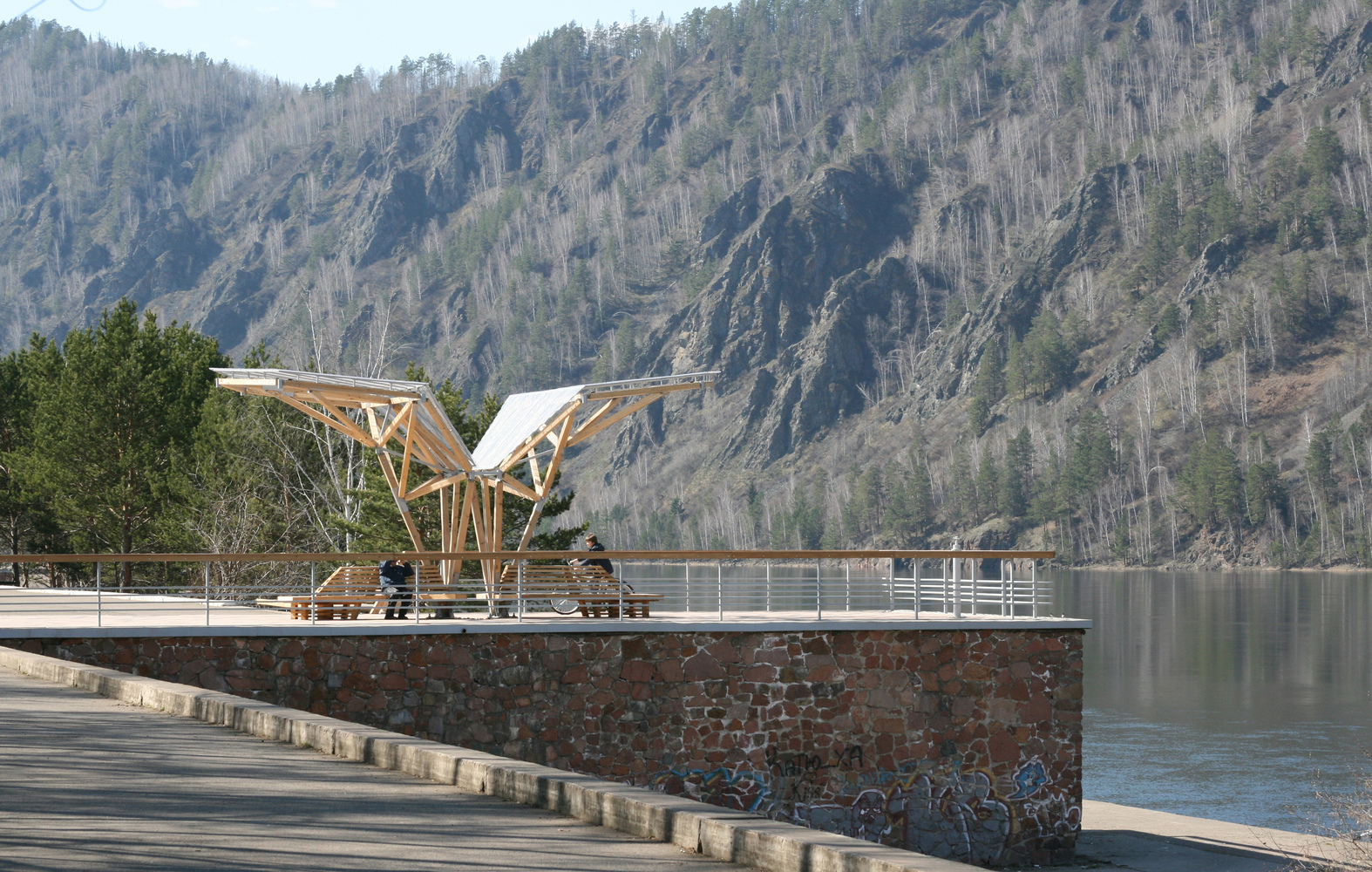 Gallery of Viewing Platform with Canopy and Amphitheater / OOO “ADM” - 4