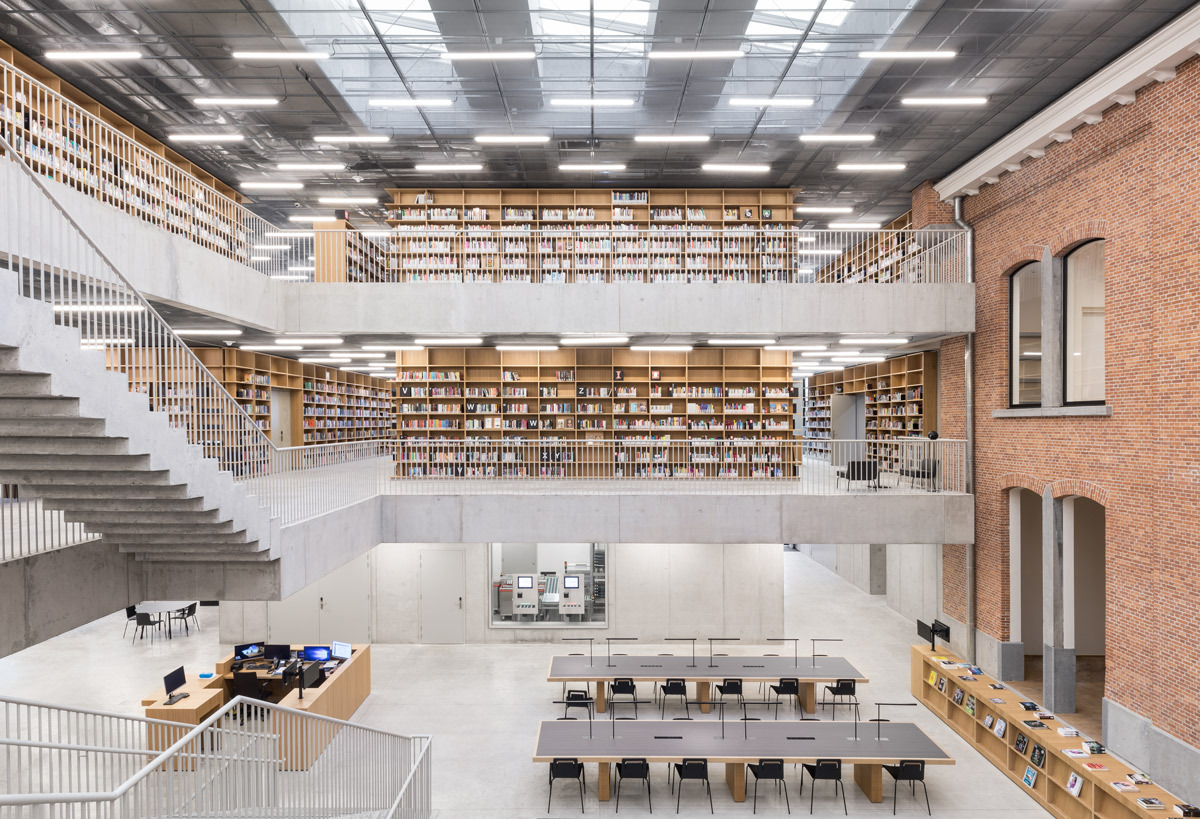 Utopia, a Library and Academy for Performing Arts / KAAN