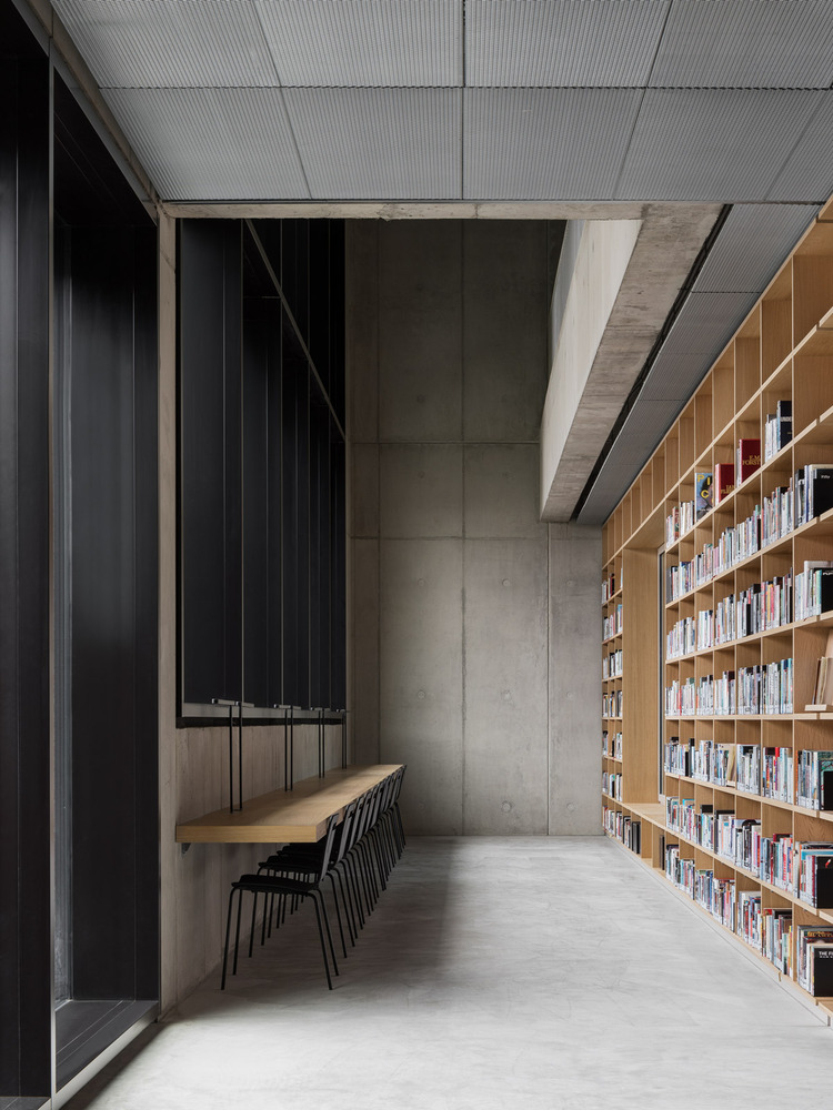 Gallery of Utopia, a Library and Academy for Performing Arts / KAAN