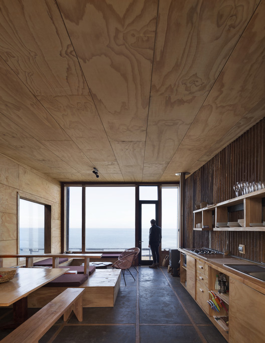 Coo Lodge / Ortuzar Gebauer Arquitectos Coo Lodge / Ortuzar Gebauer Arquitectos - Imagen 2 de 37