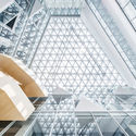 Interior do Shanghai Baoye Center / LYCS Architecture - Interiores De Escritórios