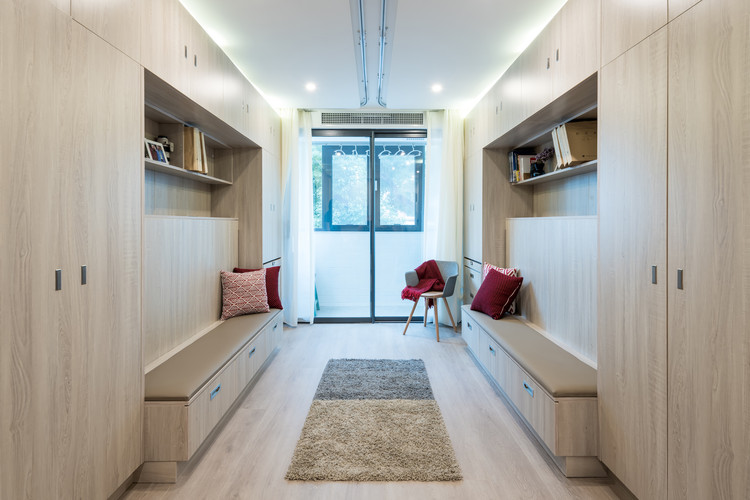 The Light in Space: Home Renovation for a Family with Blind Twins / Atelier d'More - More Images
