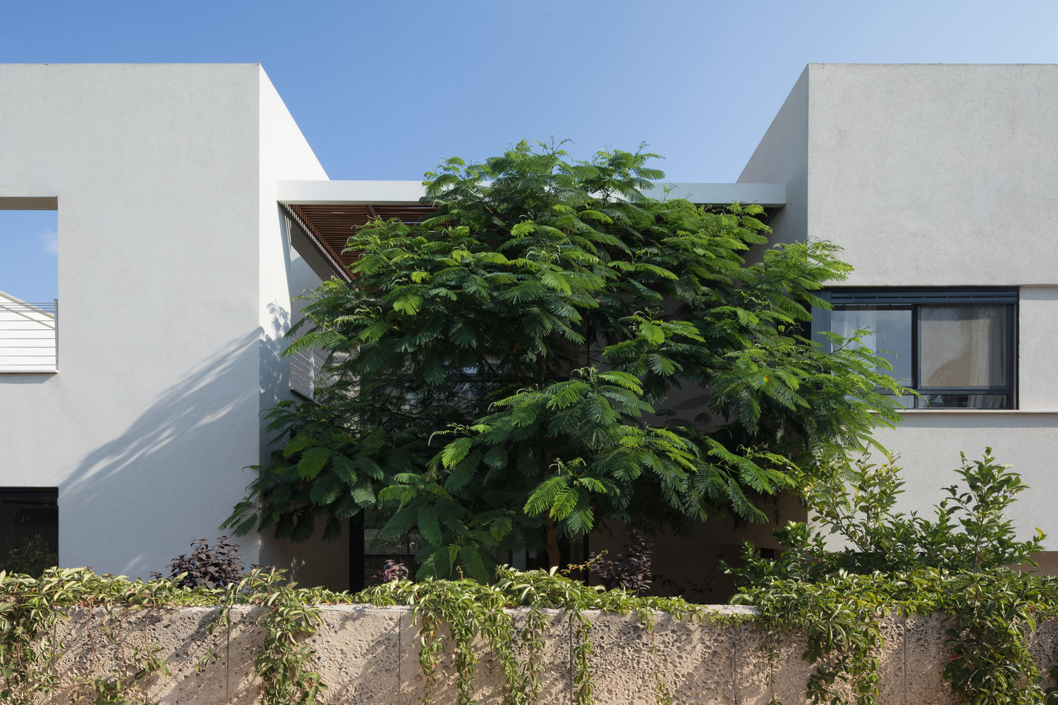 Residência Ivri / helio architects - Imagem 19 de 30