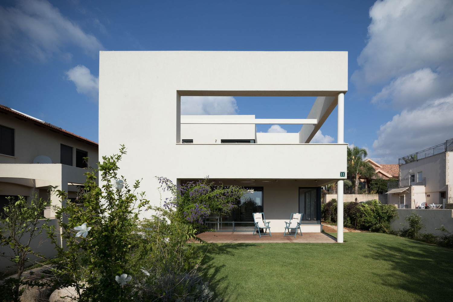 Residência Ivri / helio architects - Imagem 7 de 30