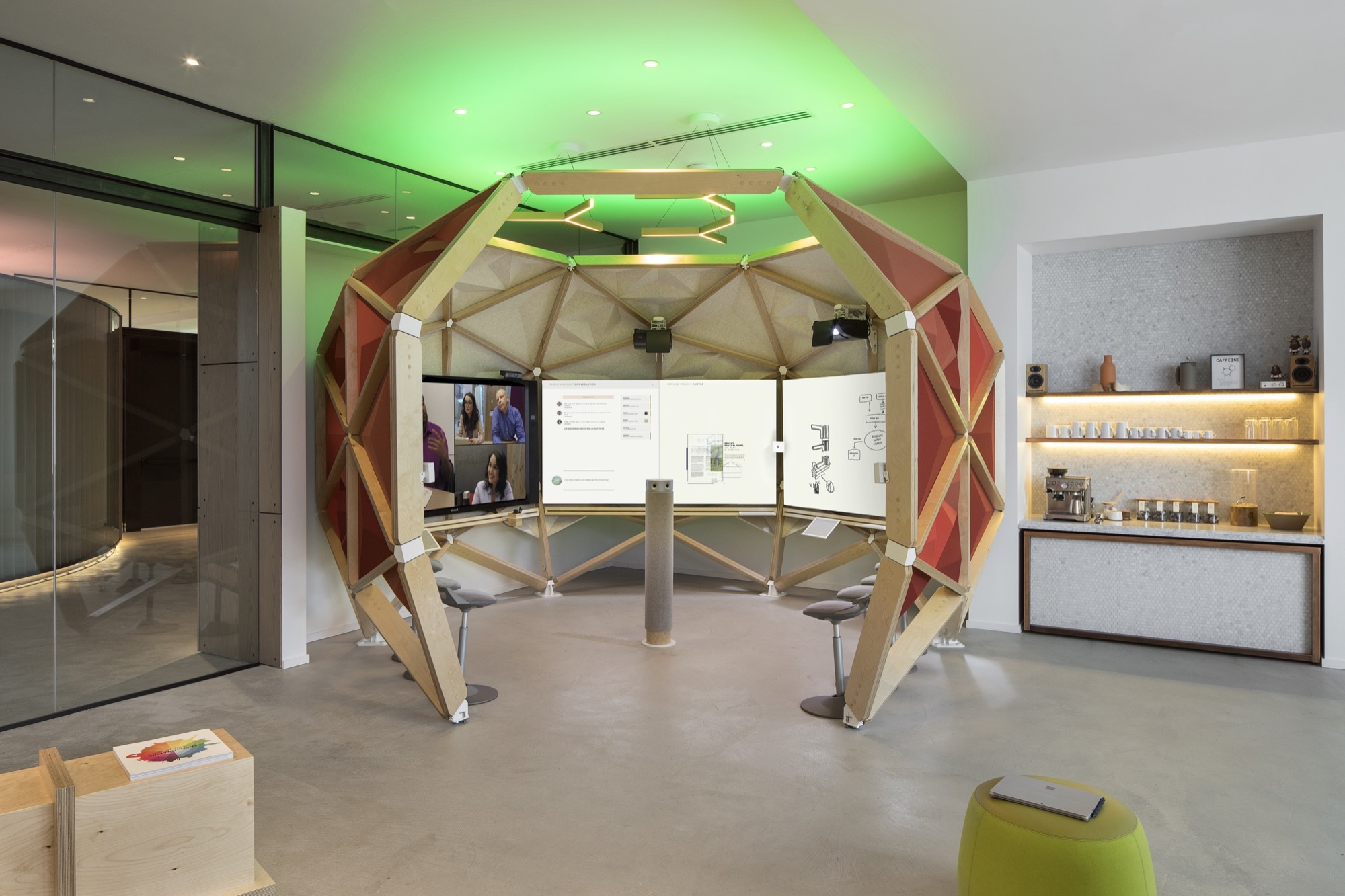Gallery of Microsoft Envisioning Center / Studio O+A - 10