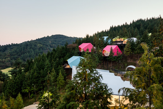 Glamping Resort SJCC / Atelier Chang - Imagen 11 de 22