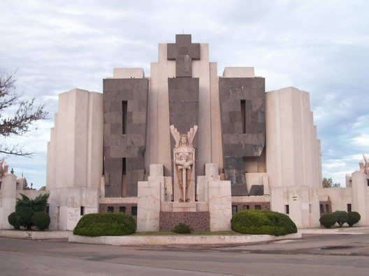 Hidden Gems of Latin American Architecture - Image 3 of 24
