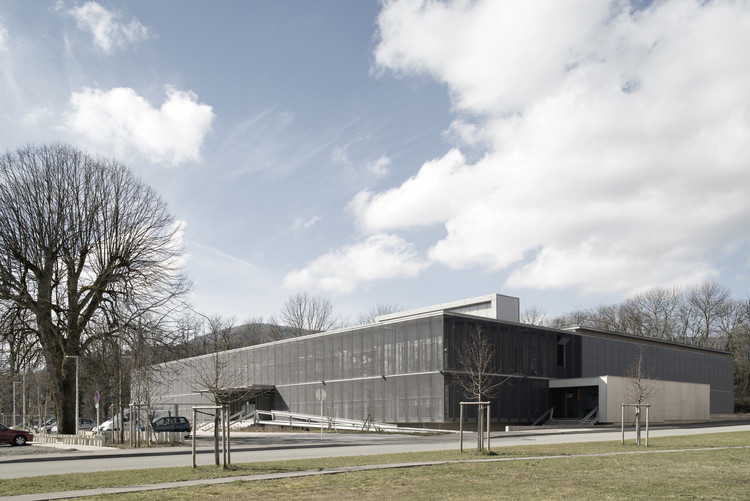 Social and Cultural Center in Giromagny  / Malcotti Roussey Architectes + Thierry Gheza - More Images