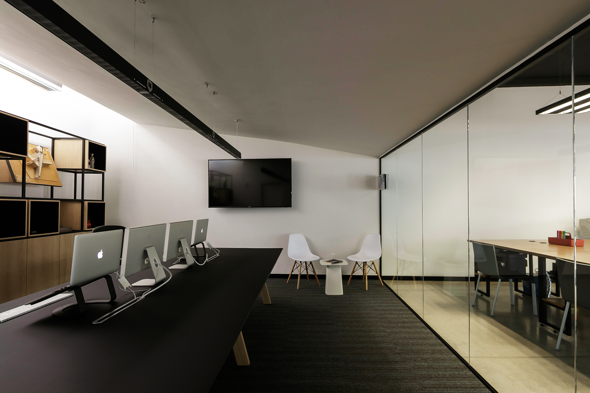 Gallery of LEAP Headquarters / Leap - 23