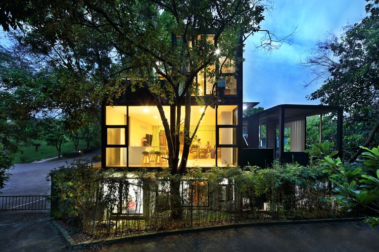 Dongguan Chengguo Media Office / Semisótano arquitectos ( RGRM arquitectos) - Offices