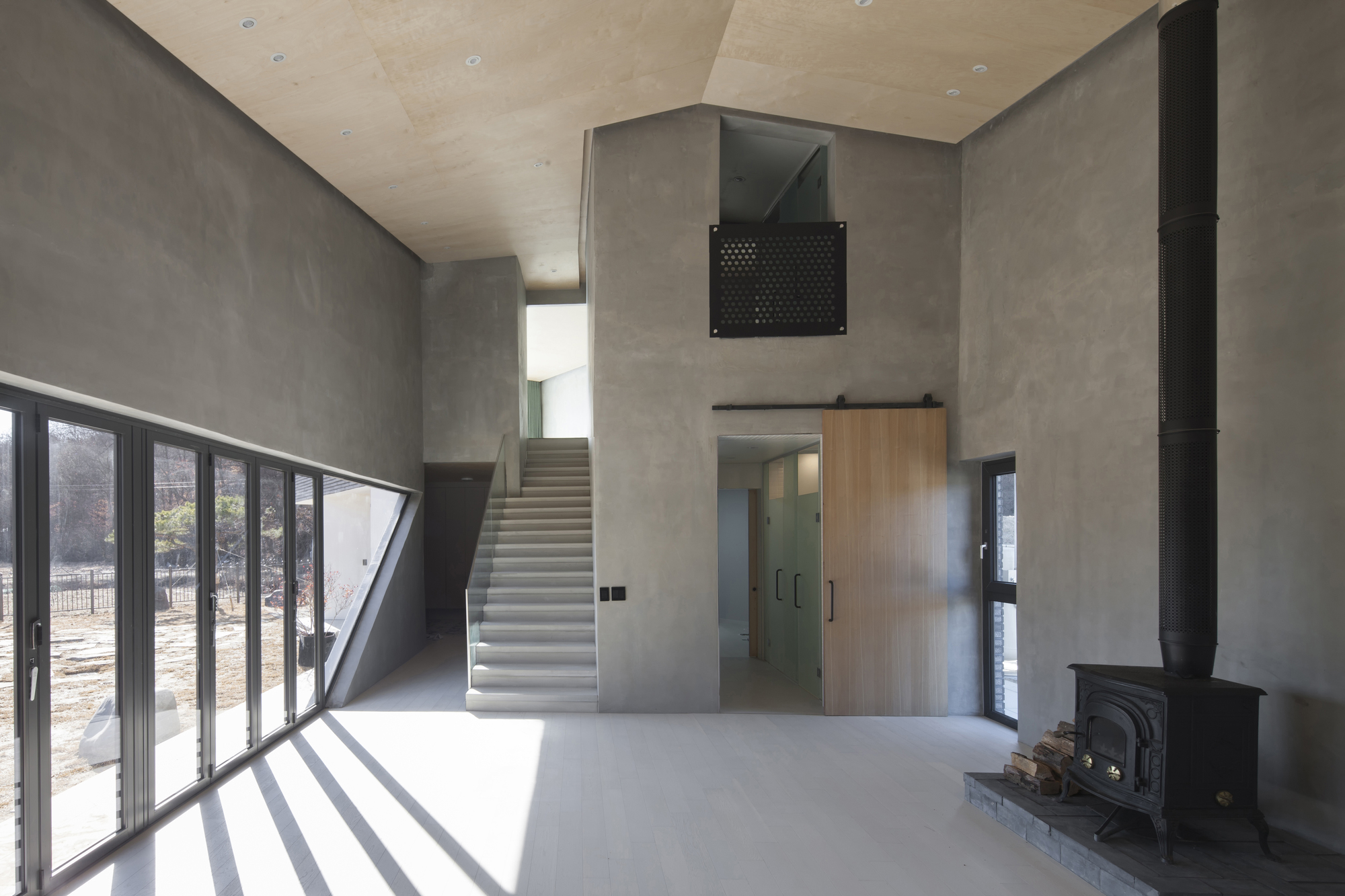 Gallery of Tranquility House / Snow AIDe 19