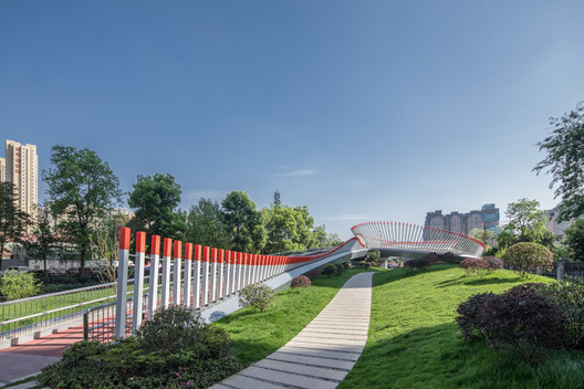 Puente Ruyi / ZZHK Architects Puente Ruyi / ZZHK Architects - Imagen 9 de 42