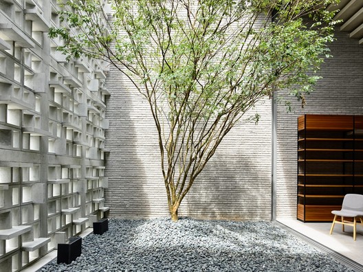 Historias intermedias / HYLA Architects Historias intermedias / HYLA Architects - Imagen 4 de 23