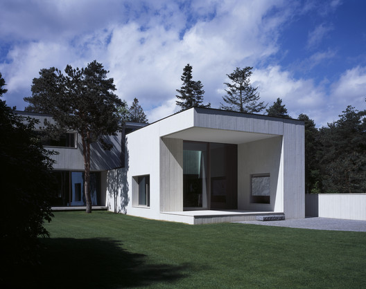 Villa Waalre / Russell Jones - Imagem 7 de 34