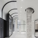 Shine Moda Flagship Store / Atelier tao+c - Column