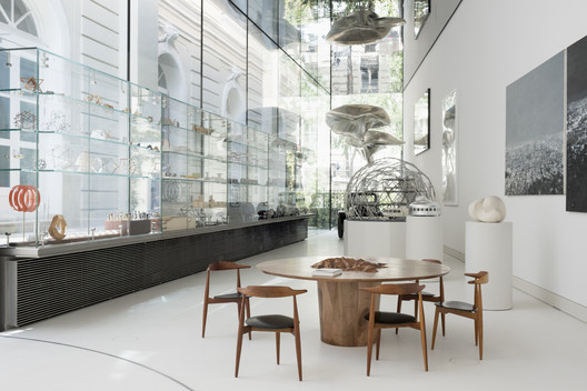 Milan and Sáenz de Oíza, Protagonists of the 15th Madrid Architecture Week - Image 3 of 4