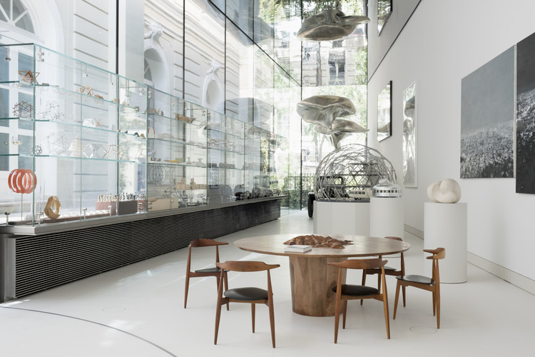 Milan and Sáenz de Oíza, Protagonists of the 15th Madrid Architecture Week - Image 3 of 4