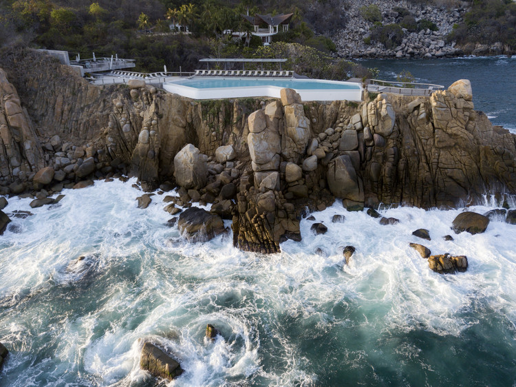 Club de mar punta marqués / 128 arquitectura y diseño urbano + kontrast - Restaurantes & Bares, Costa