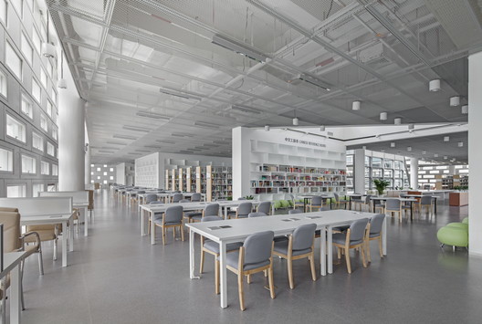 画廊南方科技大学图书馆/ URBANUS 都市实践- 15