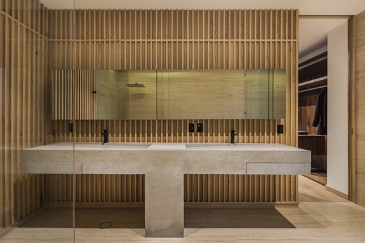 Apartment in PRIVÉE / Taller David Dana - Image 8 of 23