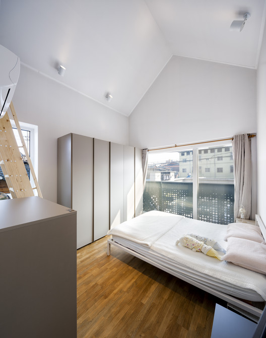 JEJE Guesthouse / skimA JEJE Guesthouse / skimA - Imagem 2 de 23