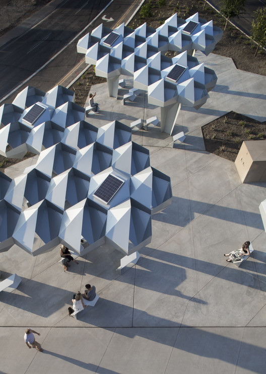 Shadow Play / Howeler + Yoon Architecture - Image 10 of 22