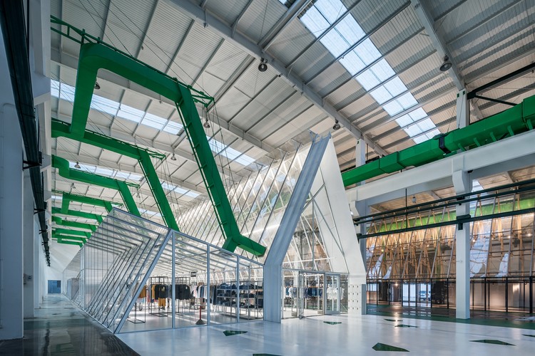 Reforma do Cotton Lab em Changzhou / Atelier Archmixing - Showroom