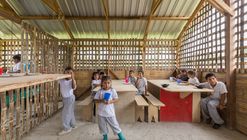 Guadurnal Dining Hall / Al Borde + Taller General