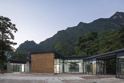 Centro de Visitantes Chatouya / Tumushi Architects - Imagem 17 de 25