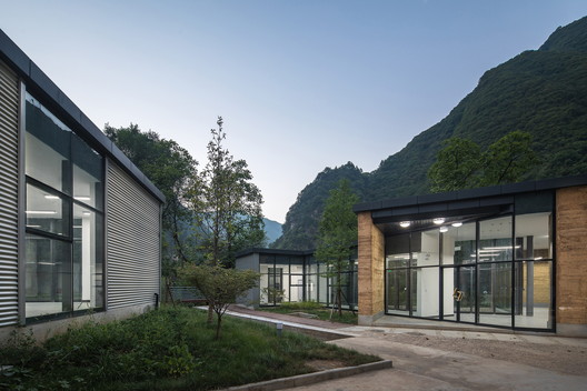 Centro de Visitantes Chatouya / Tumushi Architects - Imagem 18 de 25