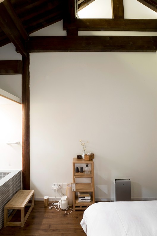Casa dos Dez Pátios / Atelier ZAI - Imagem 11 de 24