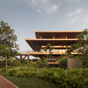 Xiangmi Park Science Library / MLA+ - Library, Garden, Facade