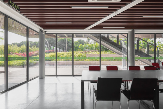 Biblioteca Científica do Parque Xiangmi / MLA+ - Imagem 14 de 33