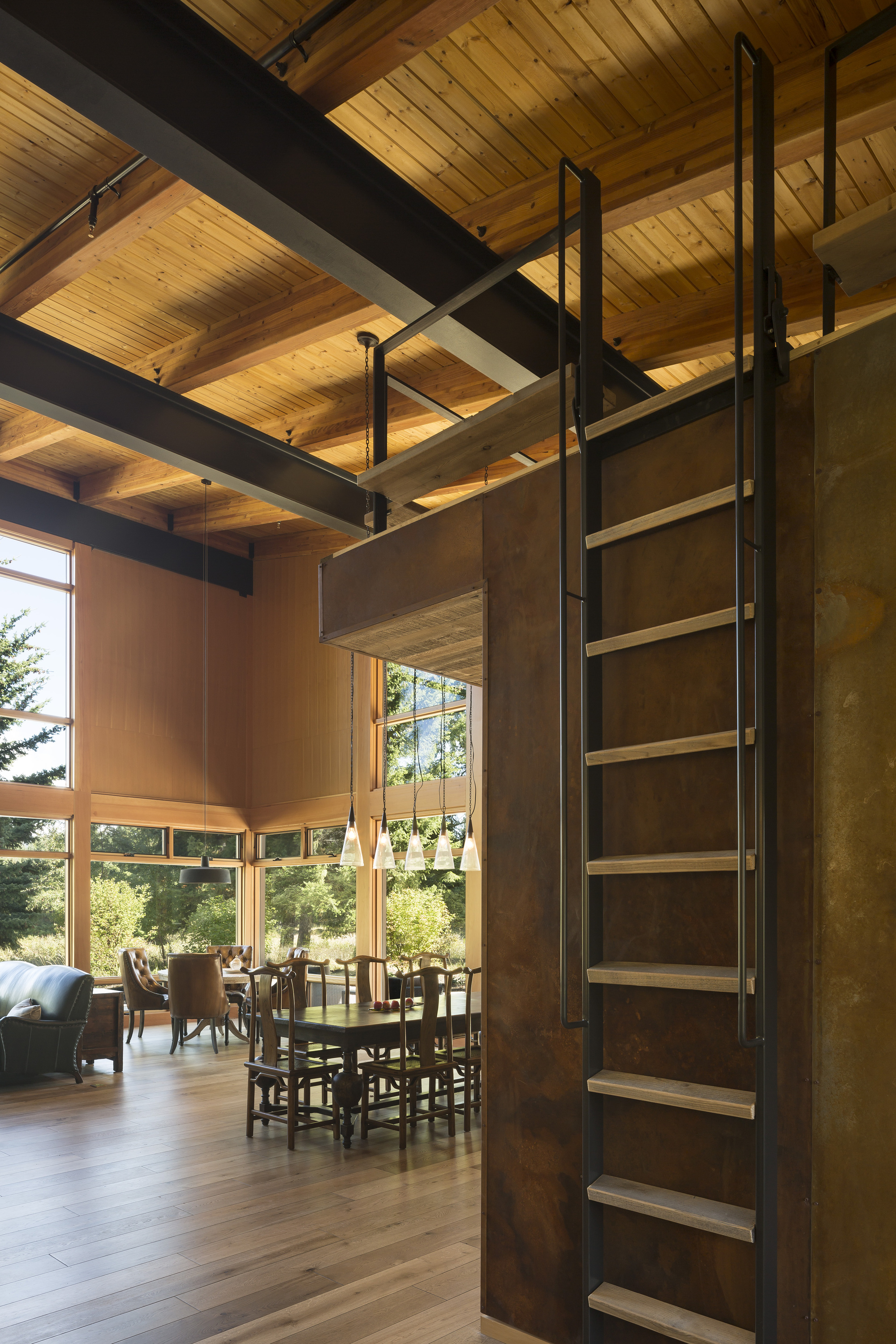 Gallery of Tumble Creek Cabin / Coates Design: Architecture + Interiors ...