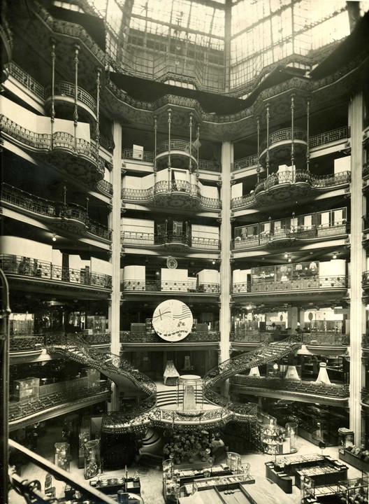 Verticalidade Printemps Haussmann / UUfie - Imagem 30 de 35