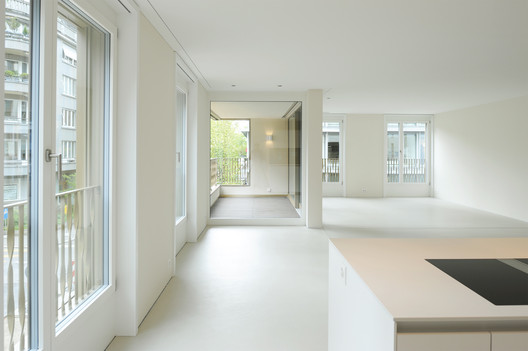 Apartment Building Tödistrasse Zürich / ADP Architektur Design Planung AG - Windows, Facade