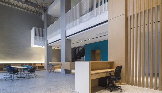 Oficinas SPII / YLA - Imagen 2 de 33